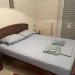 Tasoseva דירה *